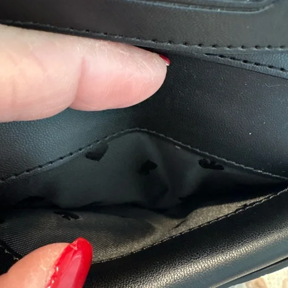 Kate Spade Quilted Black wallet - Picture 7 of 11
